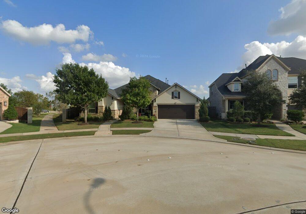 28203 Enchanted Shores Ln, Fulshear, TX 77441 - photo 1