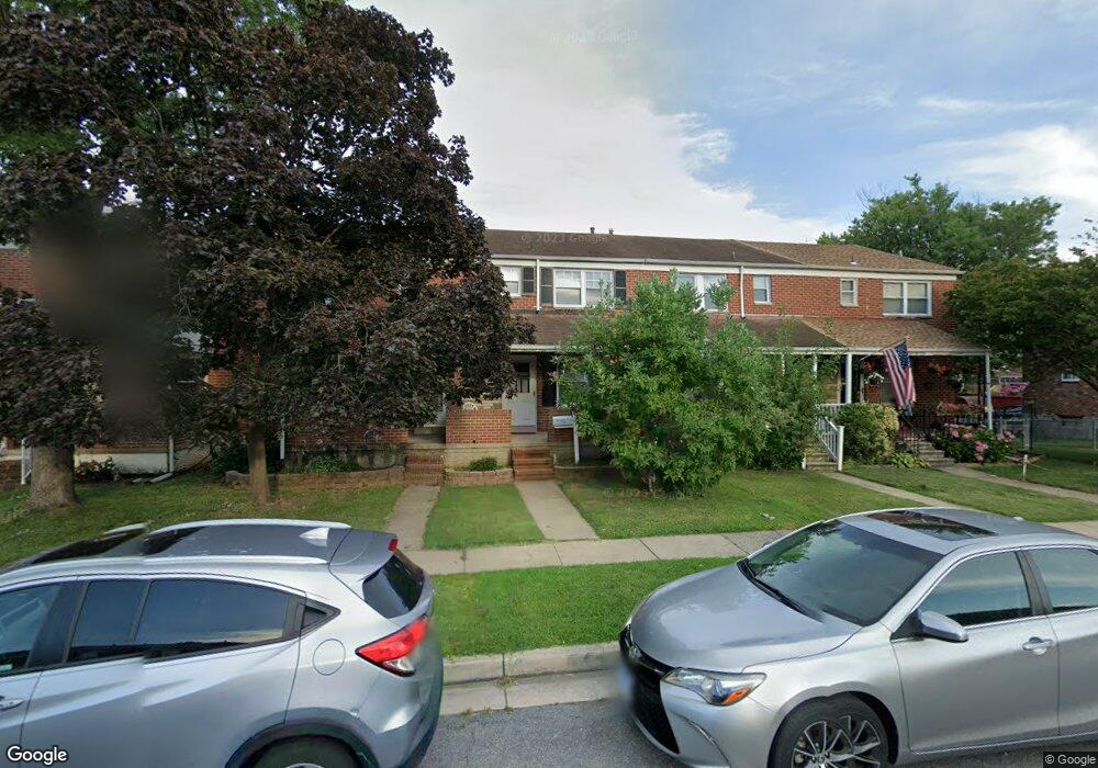 1005 Foxridge Ln, Essex, MD 21221 - photo 1