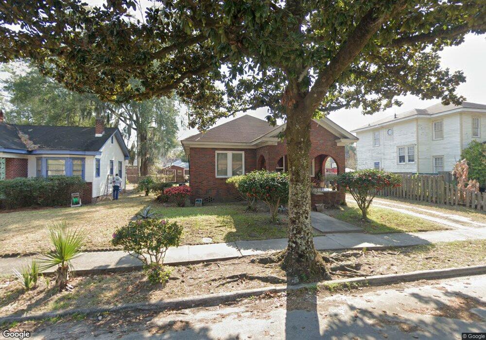27 W 49th St, Savannah, GA 31405 - photo 1