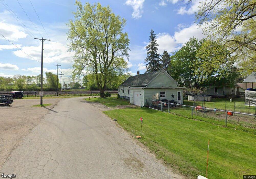 1527 N Sangamon St, Lincoln, IL 62656 - photo 1