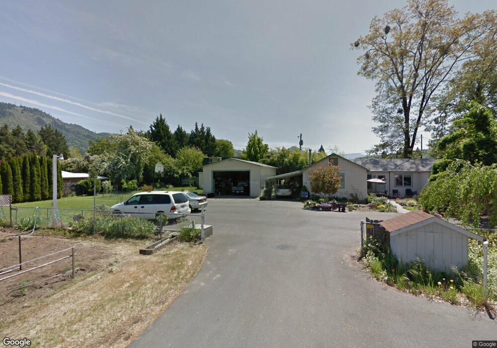 1370 Rogue River Hwy, Grants Pass, OR 97527 - photo 1