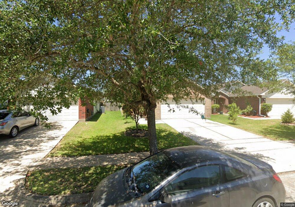 10838 Heathercliff Ln, Houston, TX 77075 - photo 1