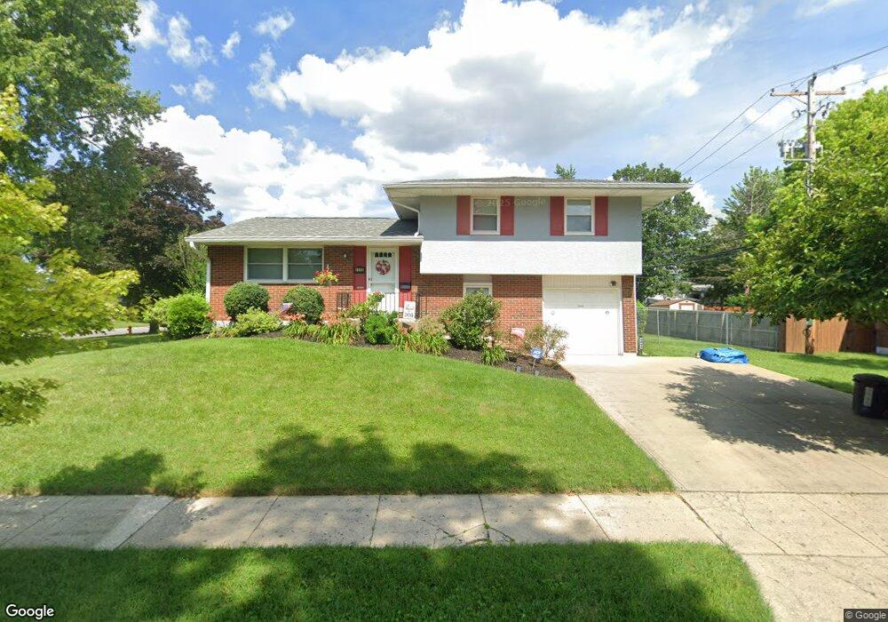 4868 Bourke Rd, Columbus, OH 43229 - photo 1