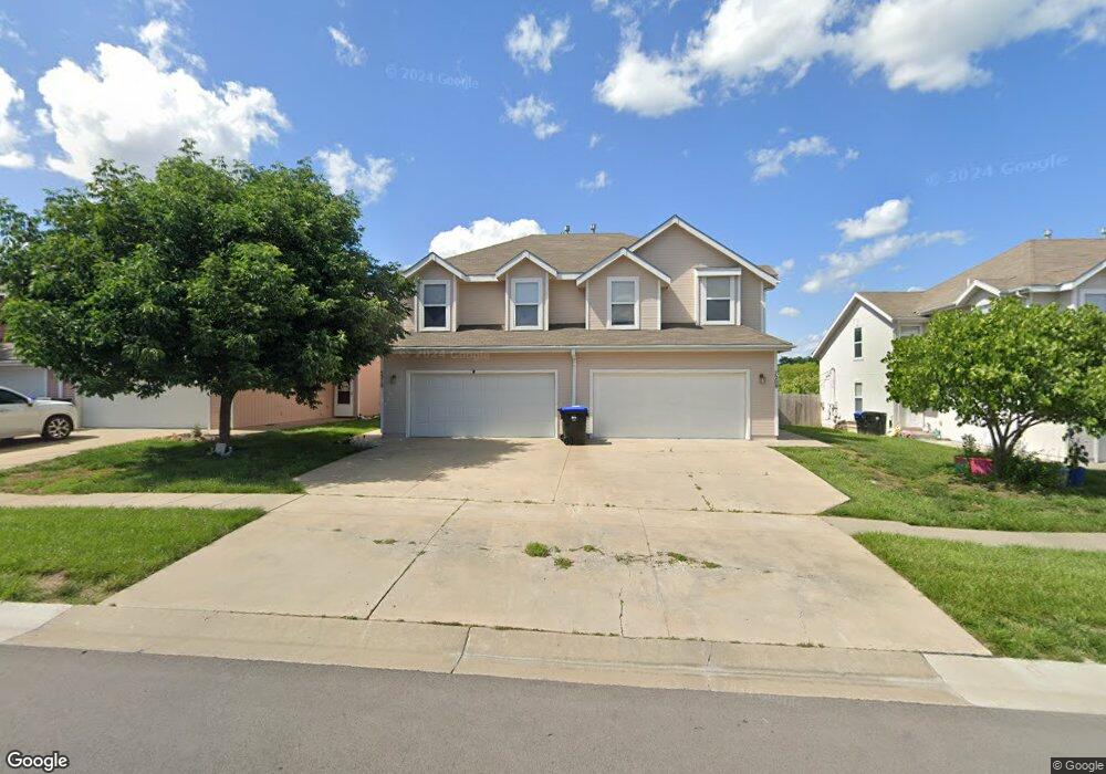 7208 SW 23rd St, Topeka, KS 66614 - photo 1