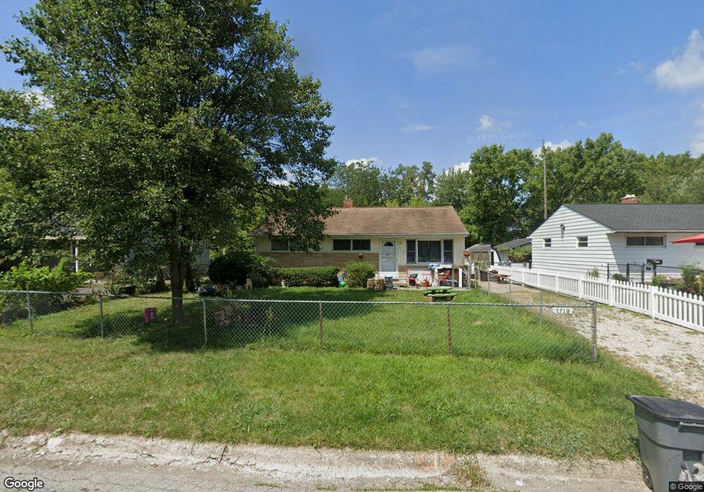 1719 Eastbrook Dr N, Columbus, OH 43223 - photo 1