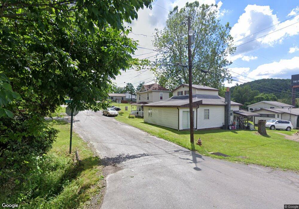 62 Chestnut St, Anmoore, WV 26323 - photo 1