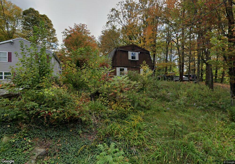 239 E Wakefield Blvd, Winsted, CT 06098 - photo 1