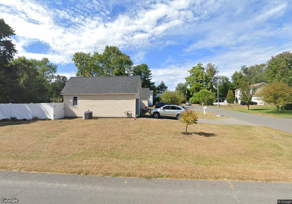 67 Broderick St, Colonie, NY 12205 - photo 1