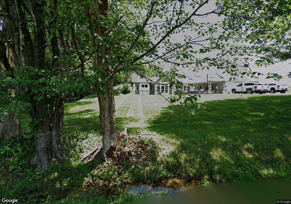 2466 Schlegel Rd, Bath, PA 18014 - photo 1