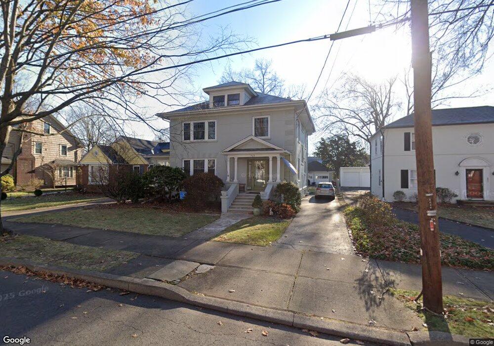 563 Westmoreland Ave, Kingston, PA 18704 - photo 1