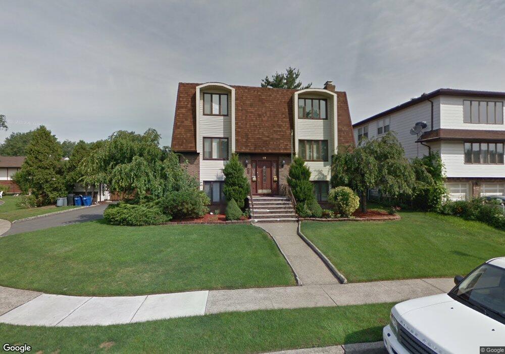 13 Arena Ct unit 2, Elmwood Park, NJ 07407 - photo 1