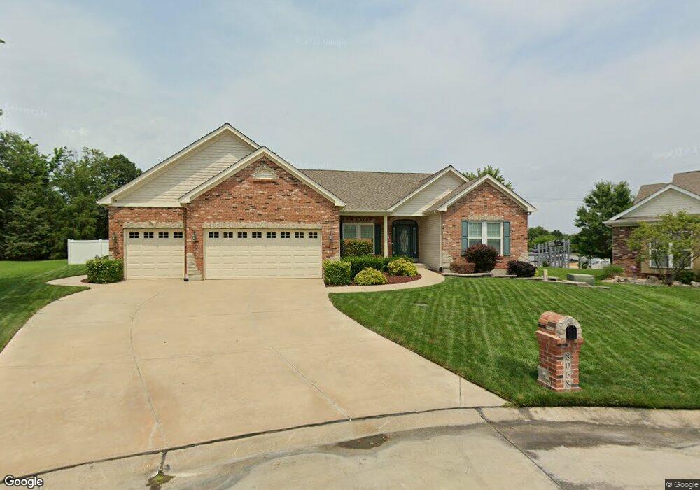 8068 Glen Arbor Dr, Lake Saint Louis, MO 63367 - photo 1