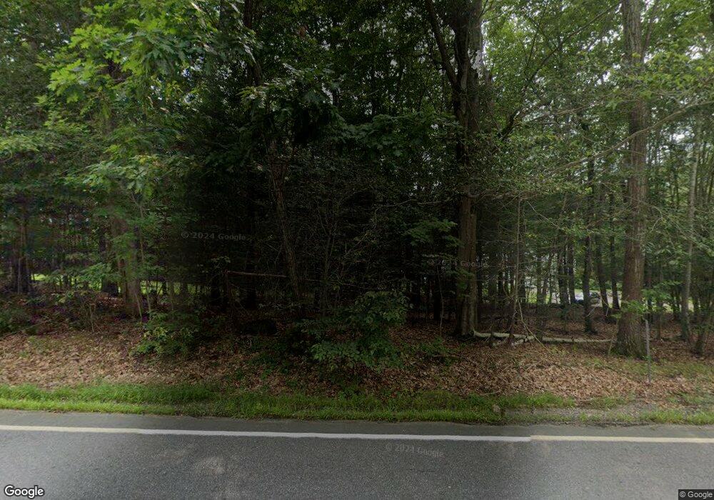 150 Winnicutt Rd, Stratham, NH 03885 - photo 1