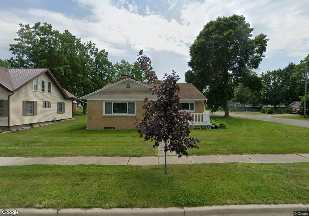 319 W Maple St, Wayland, MI 49348 - photo 1