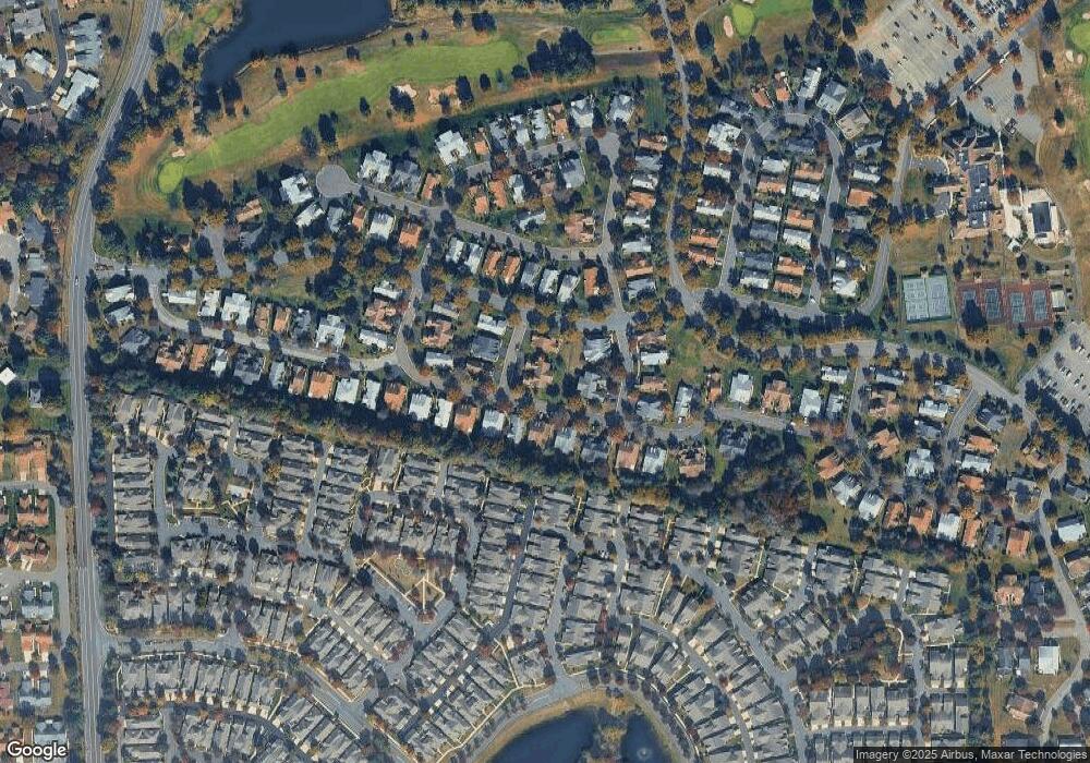 2 Hempstead Dr, Monroe Township, NJ 08831 - photo 1