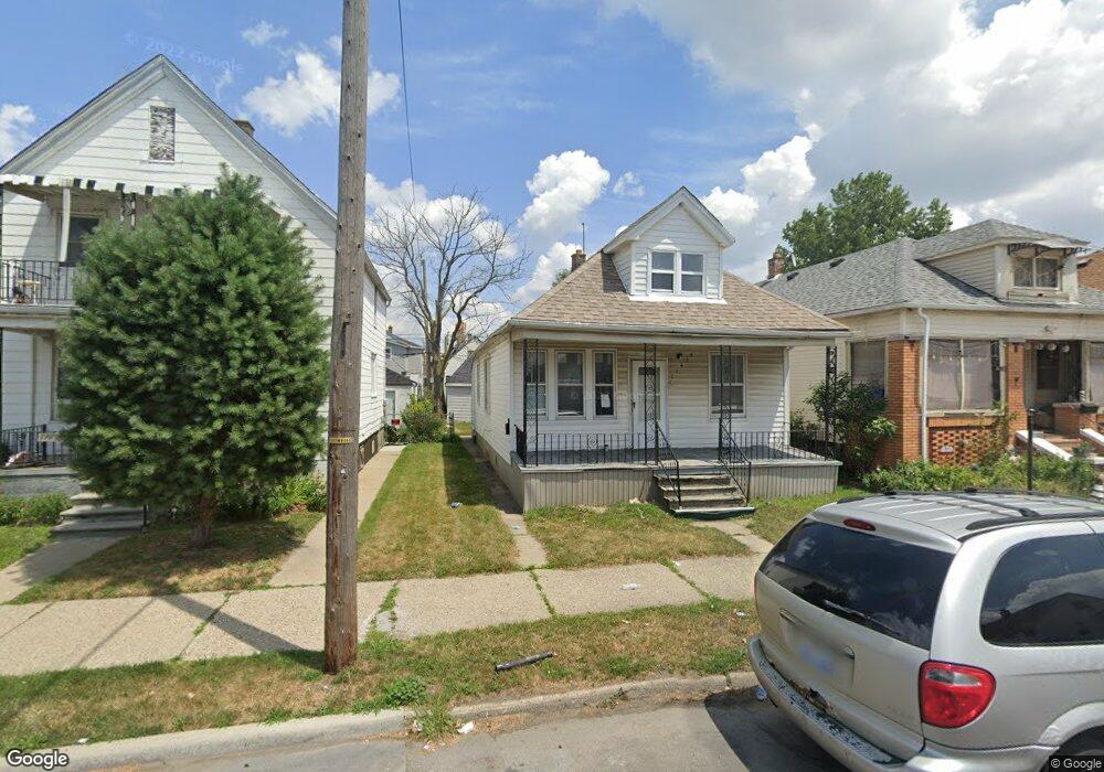 11434 Mitchell St, HamtraMcK, MI 48212 - photo 1