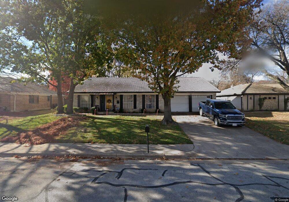 3305 Lancelot Ct, Bedford, TX 76021 - photo 1