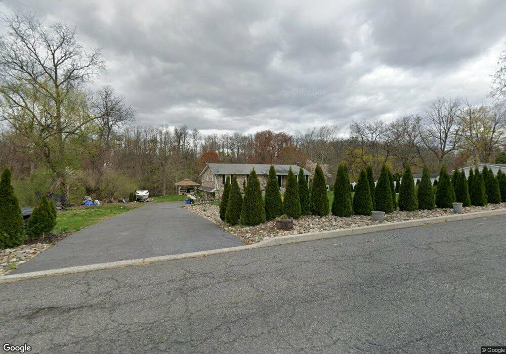 619 Ebersole Rd, Reading, PA 19605 - photo 1