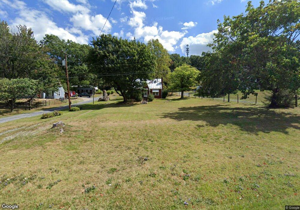 510 Lee Jackson Hwy, Staunton, VA 24401 - photo 1
