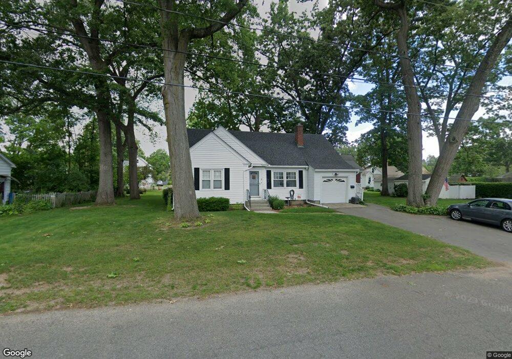 37 Mutter St, Easthampton, MA 01027 - photo 1