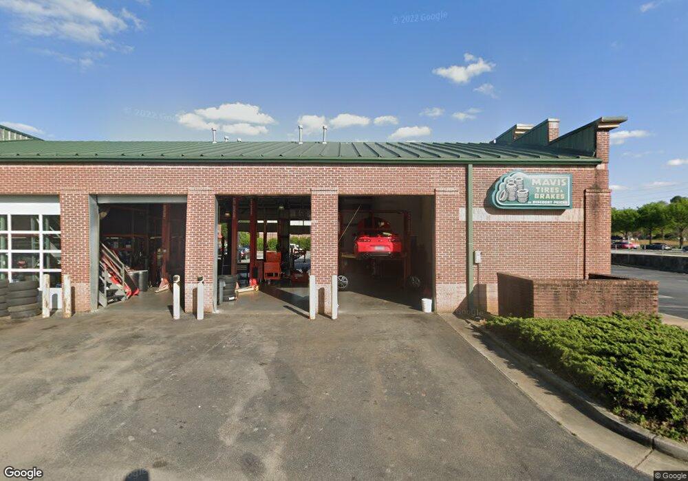 4975 Friendship Rd, Buford, GA 30518 - photo 1