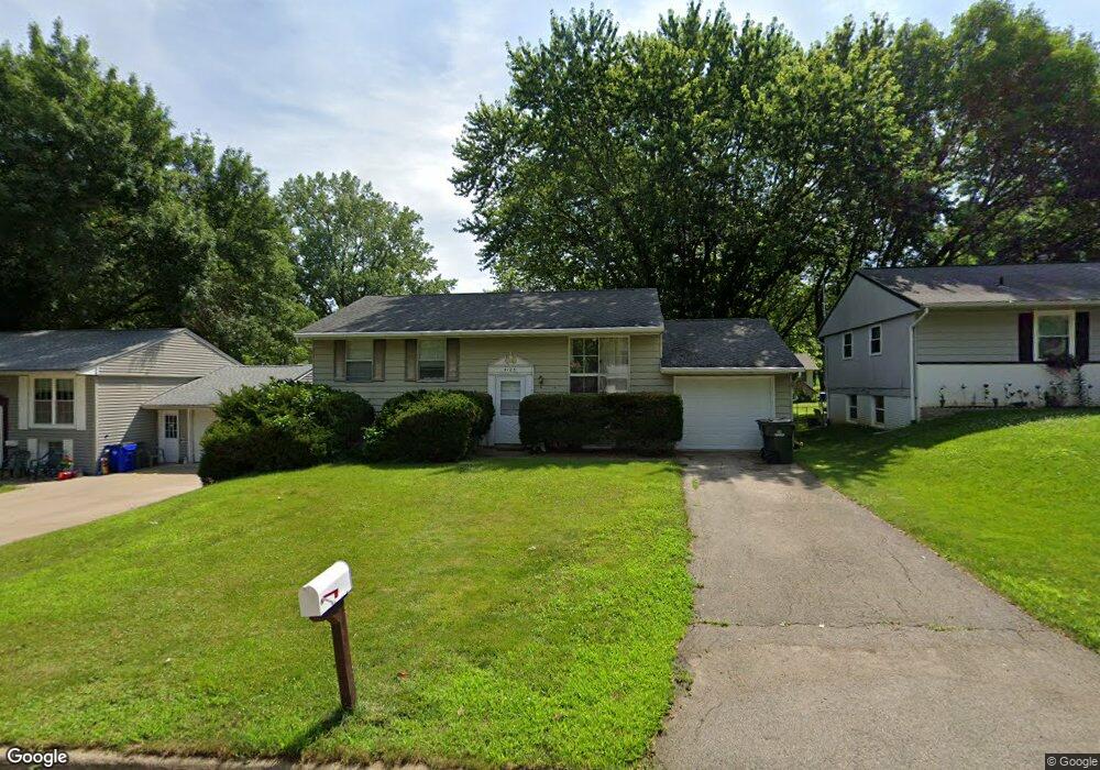 3103 Huxley Ln SW, Cedar Rapids, IA 52404 - photo 1
