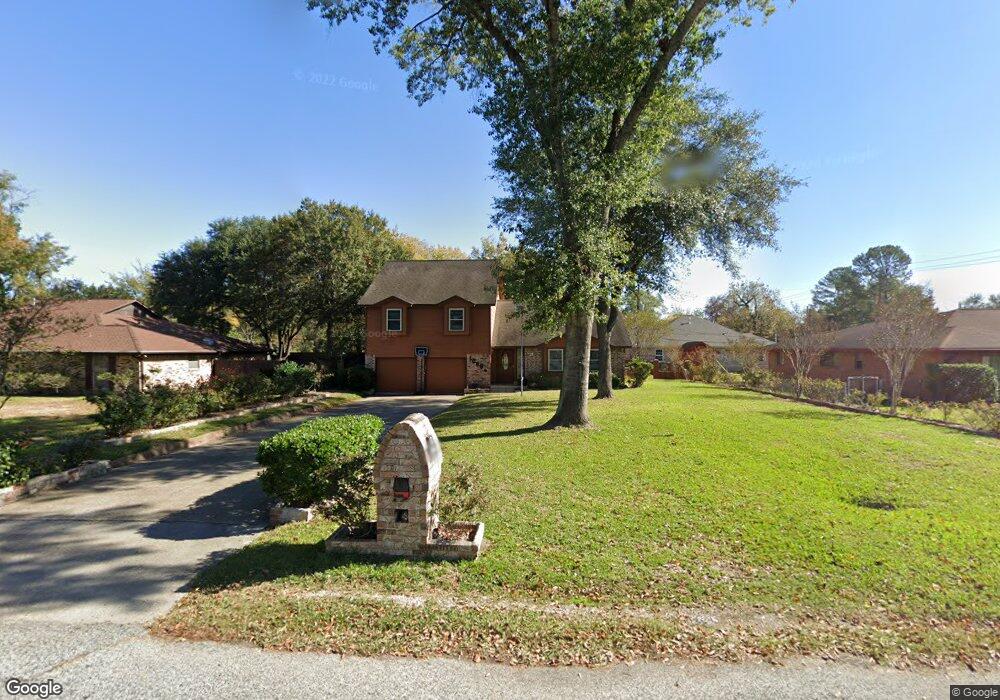 10906 White Thorn St, Houston, TX 77016 - photo 1