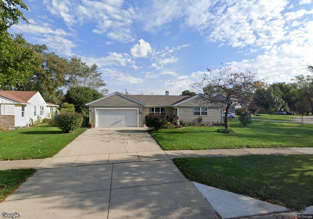 3400 Fremont St, Rolling Meadows, IL 60008 - photo 1