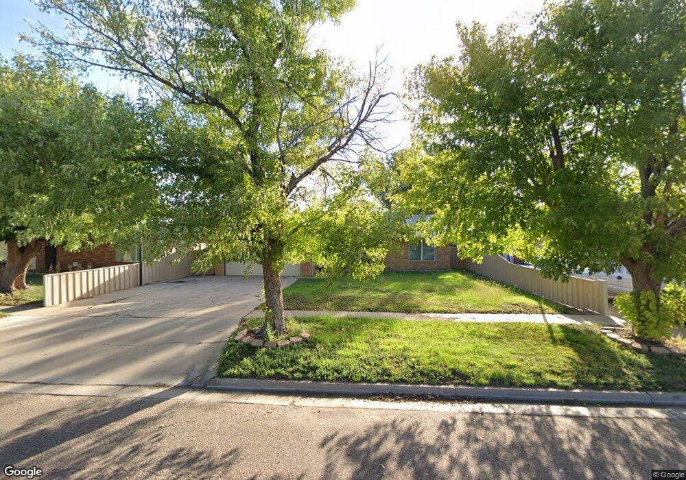 1305 Morton Ave, Dumas, TX 79029 - photo 1