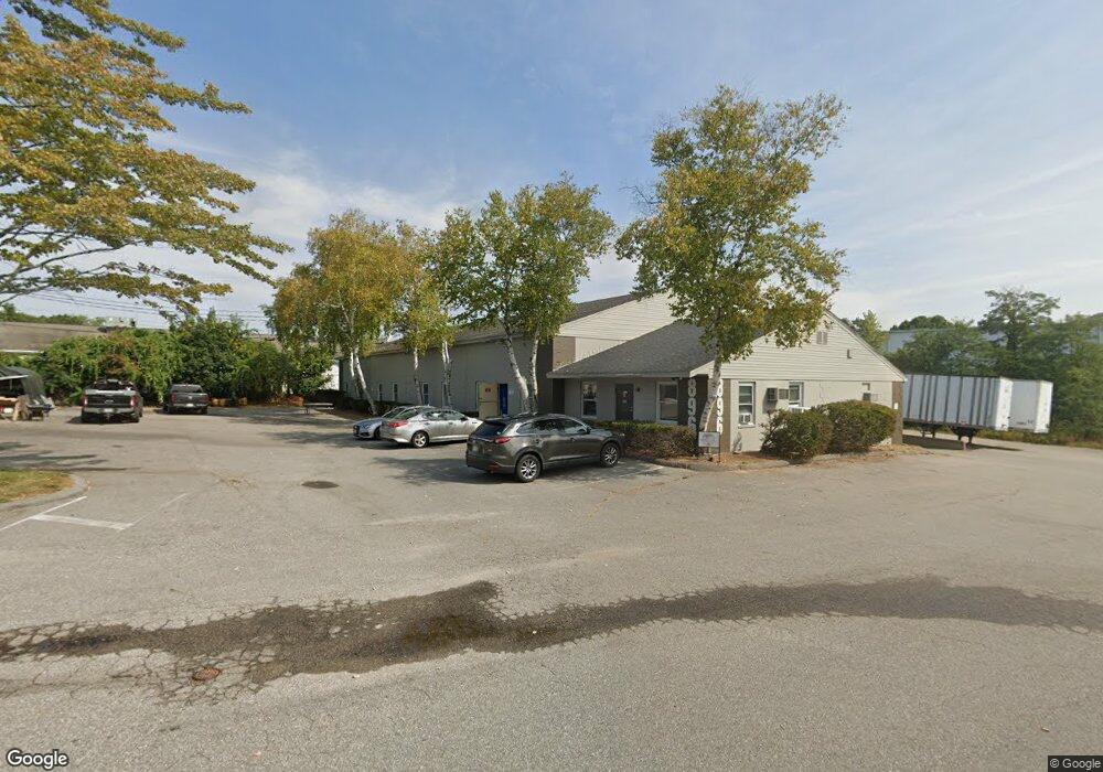 896 Lafayette Rd, Seabrook, NH 03874 - photo 1