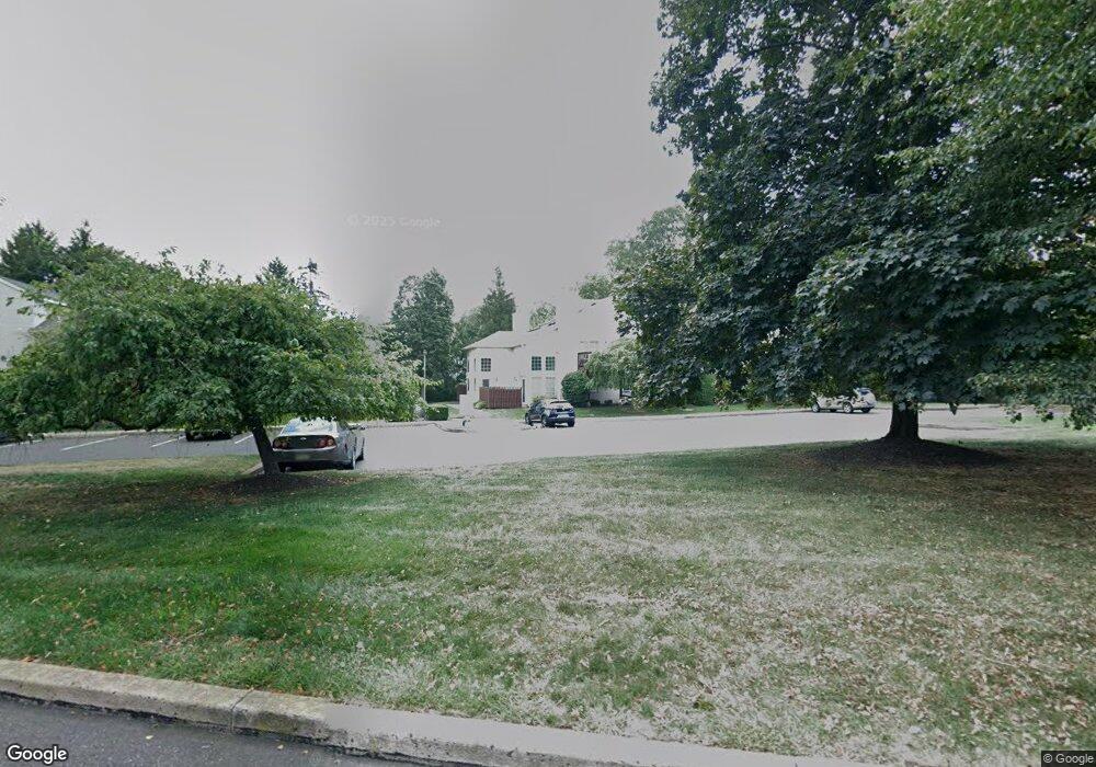 107 Christopher Place unit 7, Chalfont, PA 18914 - photo 1