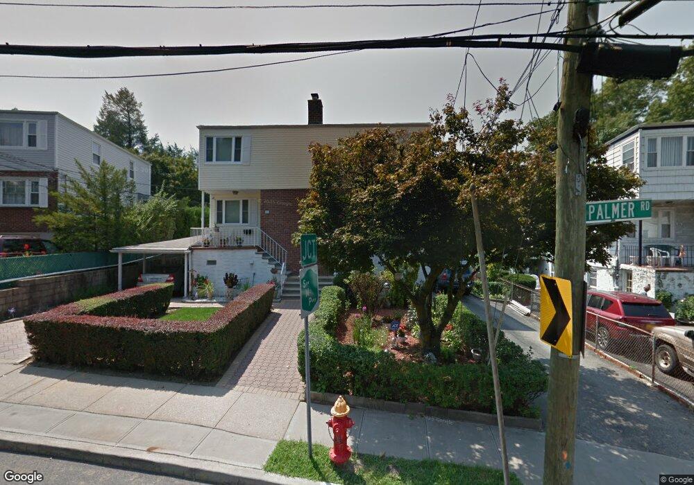 66 Palmer Rd unit Suite 28, Yonkers, NY 10701 - photo 1