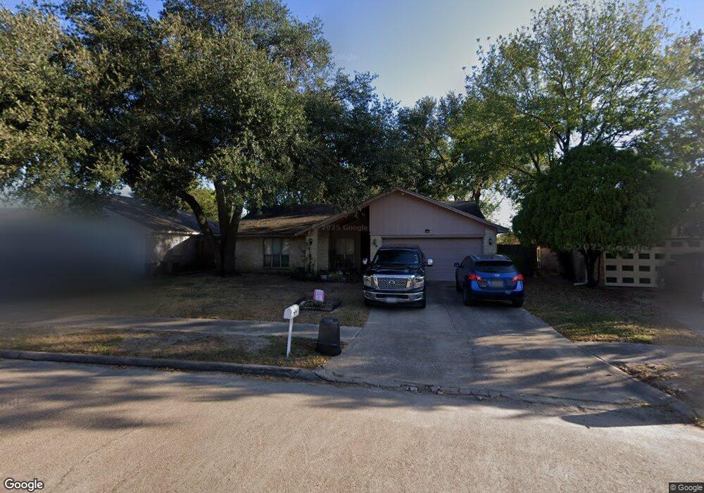 7442 Shady Vale Ln, Houston, TX 77040 - photo 1