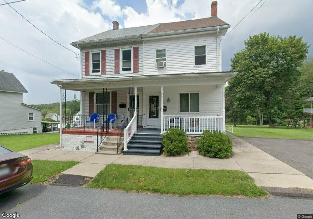 809 Lehigh St, Jim Thorpe, PA 18229 - photo 1