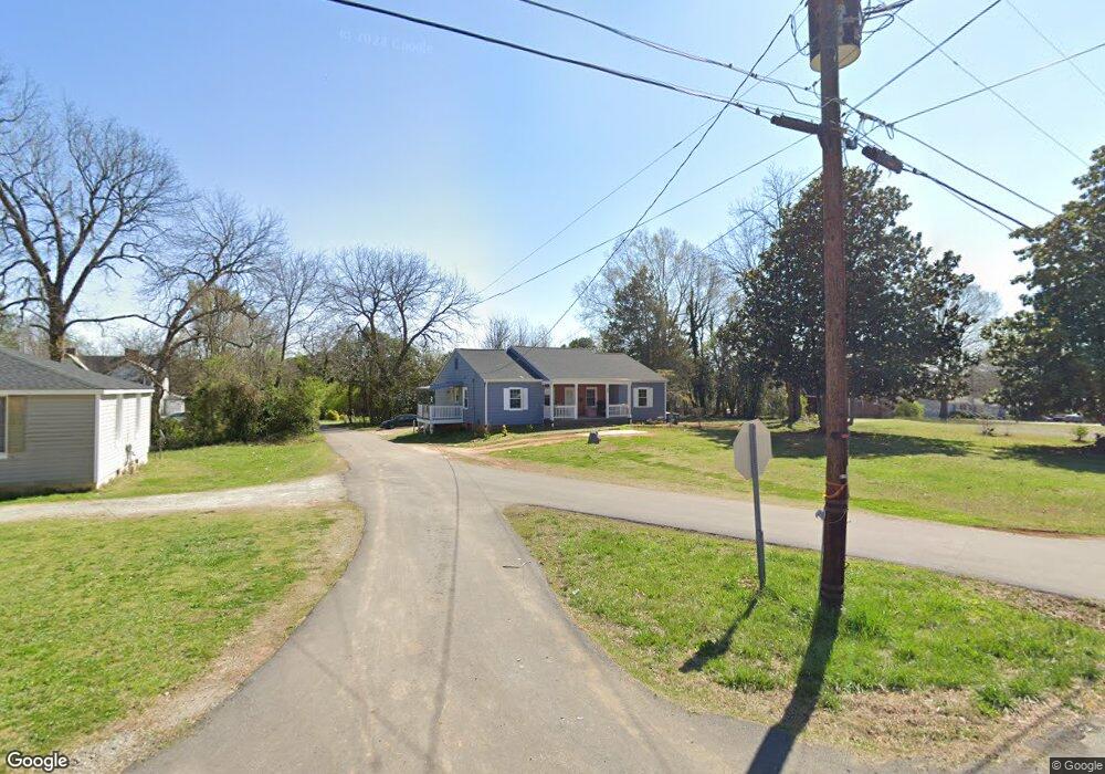 312 E 6th St, Siler City, NC 27344 - photo 1