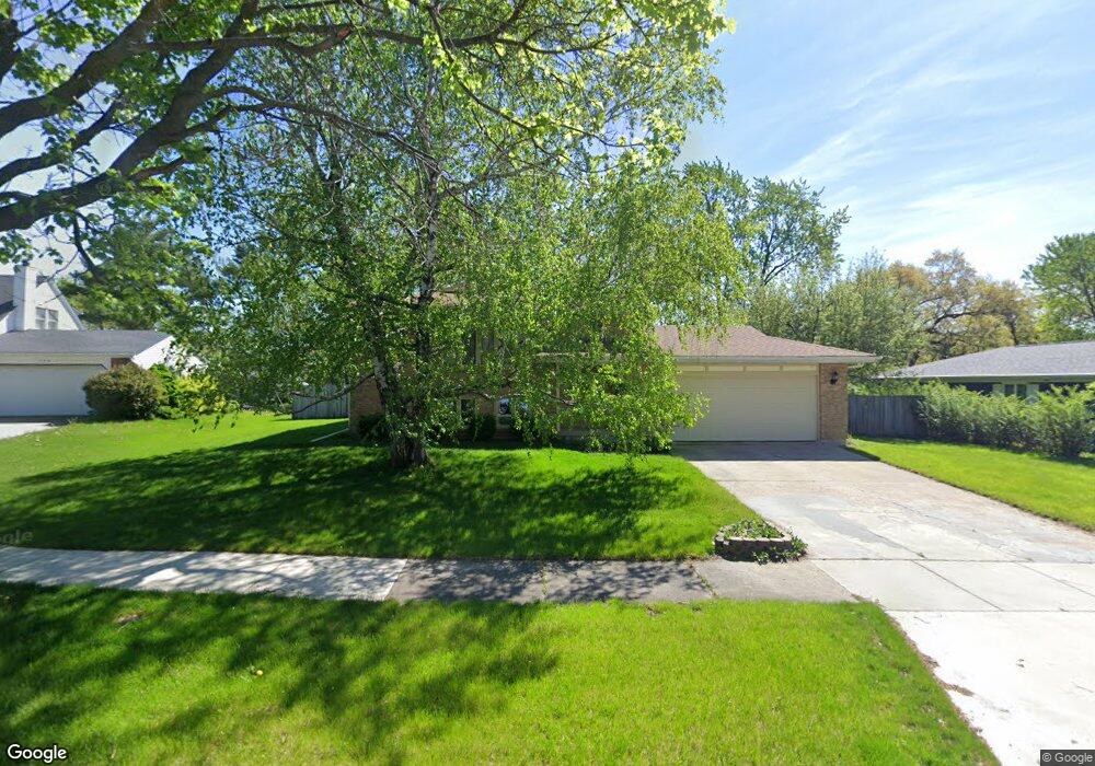 910 S Ridge St, Crown Point, IN 46307 - photo 1