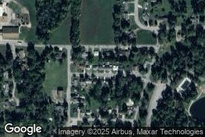 409 E Curry St, Fairfield, IL 62837