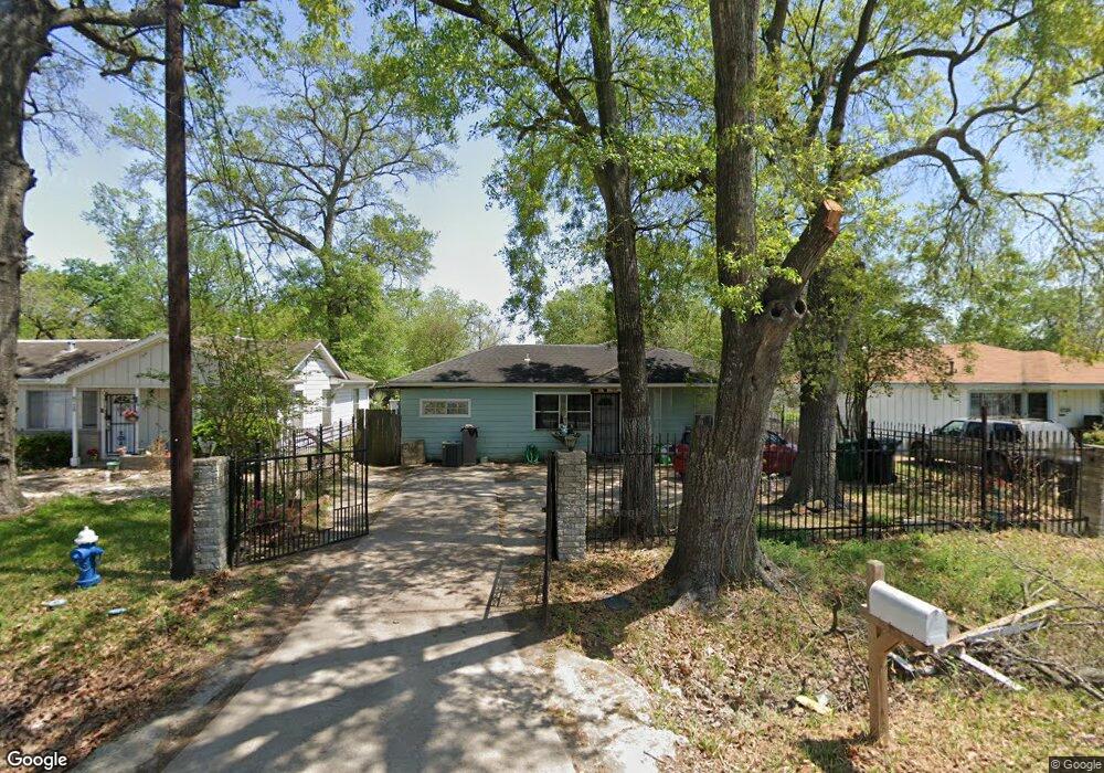 8724 Dodson St, Houston, TX 77093 - photo 1