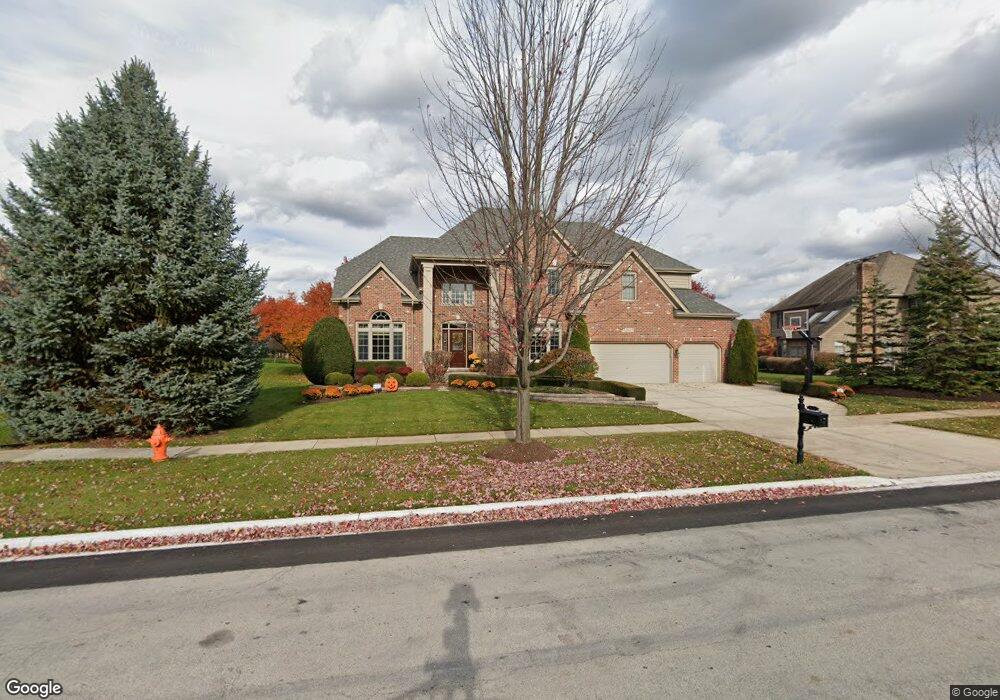 2111 Leverenz Rd, Naperville, IL 60564 - photo 1