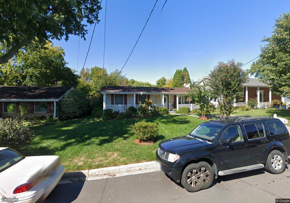 120 Spring St, Gaithersburg, MD 20877 - photo 1