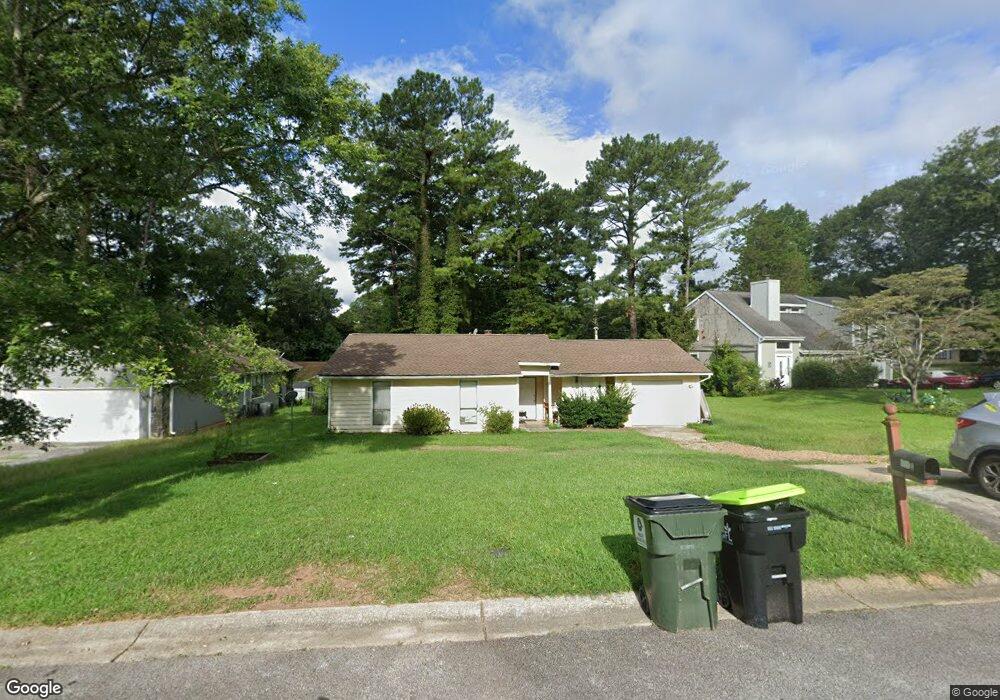 661 N Pointe Knoll Ct unit 1, Riverdale, GA 30274 - photo 1