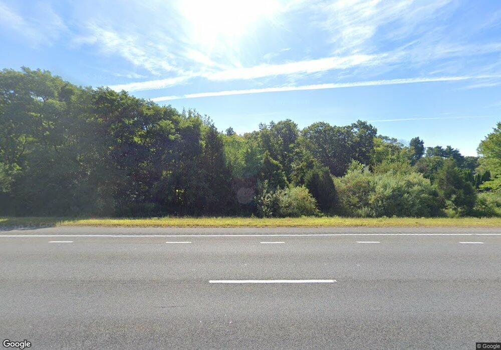 8 Wayside Ave, Byfield, MA 01922 - photo 1