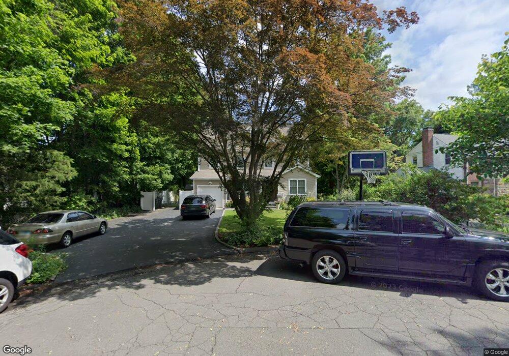 41 Mercedes Ln, Stamford, CT 06905 - photo 1