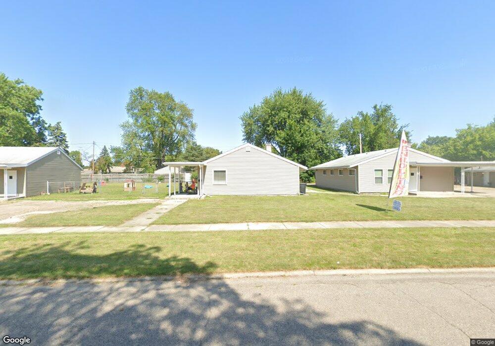 1736 Carmanbrook Pkwy, Flint, MI 48507 - photo 1