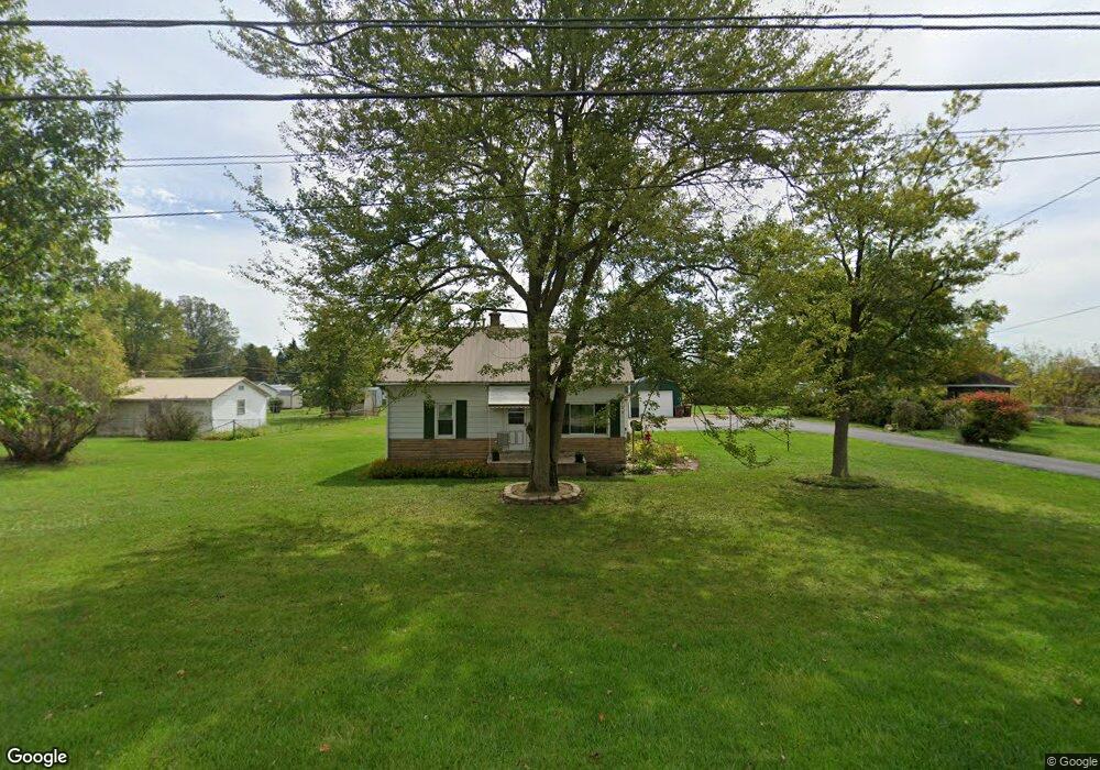 720 W Line St, Geneva, IN 46740 - photo 1