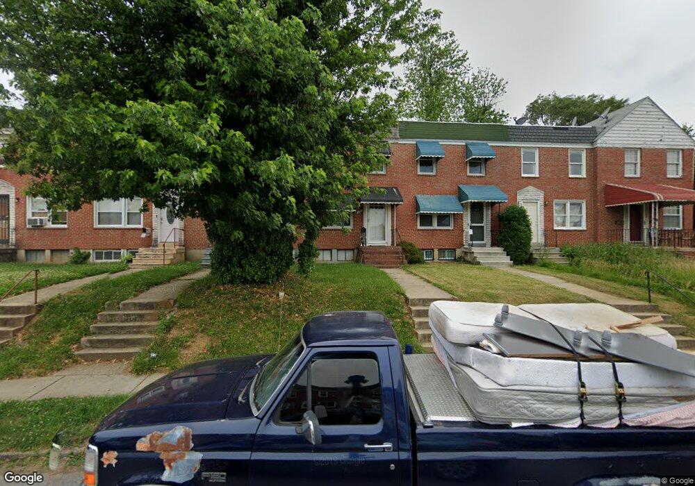 540 Lucia Ave, Baltimore, MD 21229 - photo 1