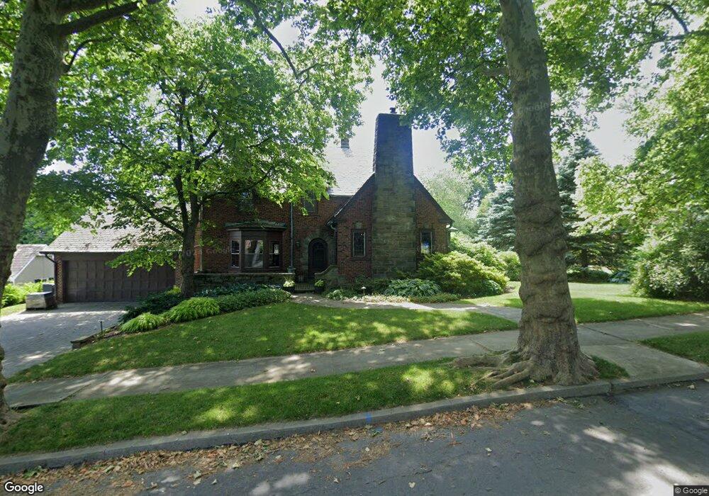 2832 Crest Ave N unit 2838, Allentown, PA 18104 - photo 1