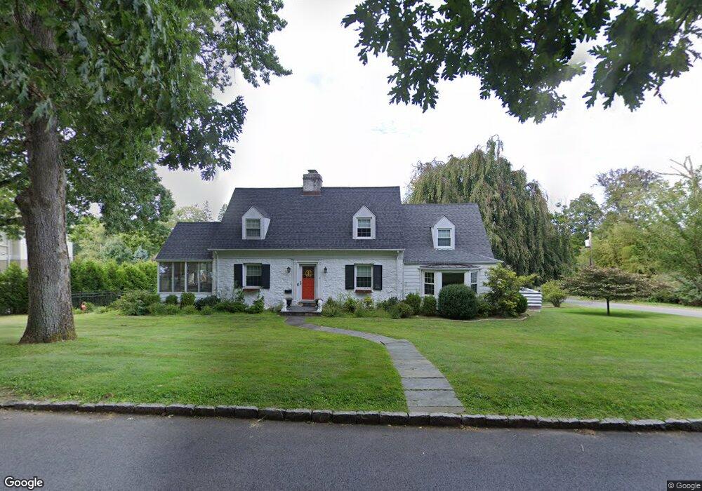 2 Appleton Place, Dobbs Ferry, NY 10522 - photo 1