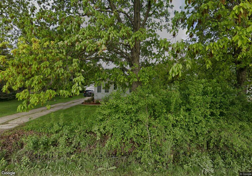 8285 N Jennings Rd, Mount Morris, MI 48458 - photo 1