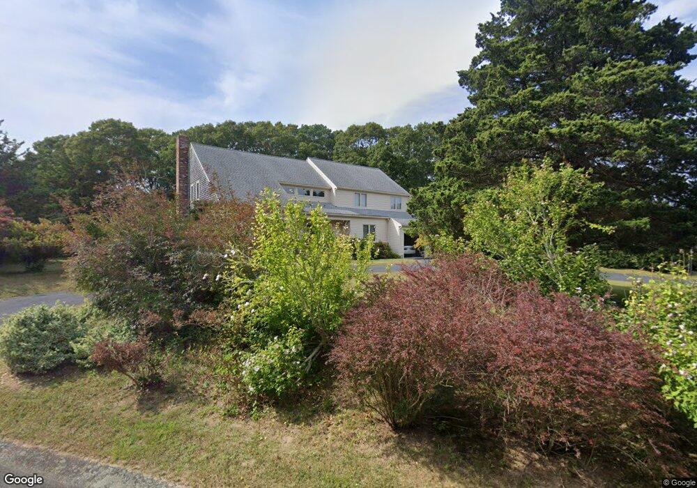 21 Hanson Cir, East Falmouth, MA 02536 - photo 1